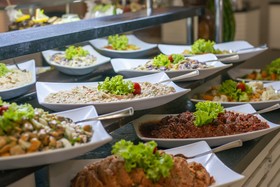 LRS Lake & River Side Hotel & Spa