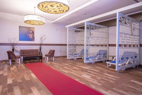 LRS Lake & River Side Hotel & Spa