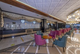 LRS Lake & River Side Hotel & Spa