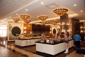 LRS Port River Hotel & Spa