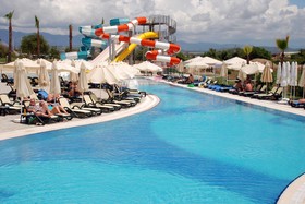 LRS Port River Hotel & Spa