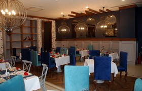 LRS Port River Hotel & Spa