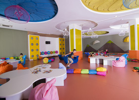 LRS Port River Hotel & Spa