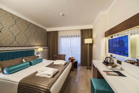 Luna Blanca Resort & Spa