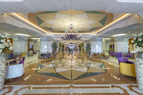 Royal Taj Mahal