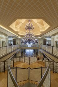 Royal Taj Mahal