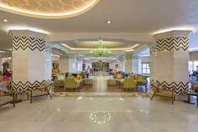 Royal Taj Mahal