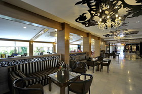 Seaden Corolla Hotel