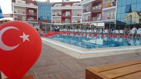 Side Legend Hotel