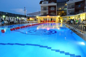Side Legend Hotel
