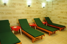 Side Legend Hotel