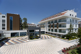 Side Star Beach