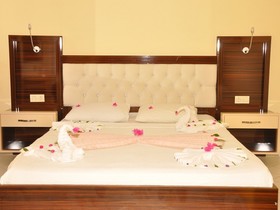 Side Amour Hotel