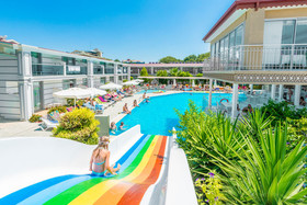 Sun Club Side