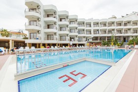 Side Resort Annex