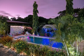 Eco Park Inn