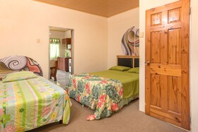 Eco Park Inn