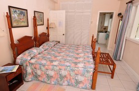 Plantation Beach Villas