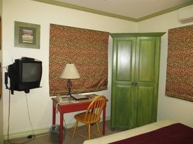 Coblentz Inn
