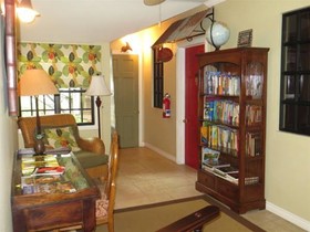Coblentz Inn