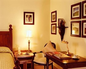 Coblentz Inn