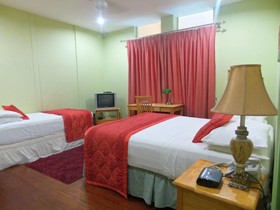 Heritage Inn