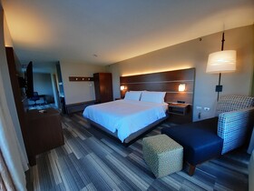 Holiday Inn Express & Suites Trincity Trinidad Airport