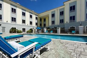 Holiday Inn Express & Suites Trincity Trinidad Airport