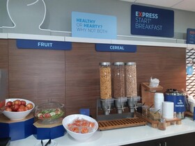 Holiday Inn Express & Suites Trincity Trinidad Airport