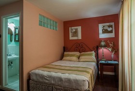 Inn at 87