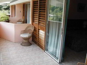 Moniques Guest House