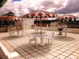 Sundeck