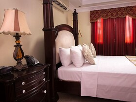 Cattleya Hotel