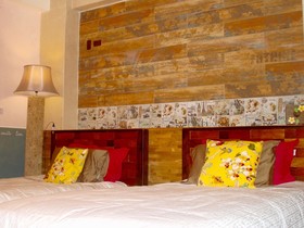 Home & Teak Homestay