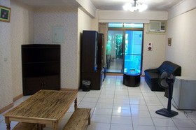 Kinsa Holiday Hotel