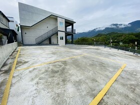 Taitung Crabs House
