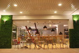 Day Plus Boutique Hotel