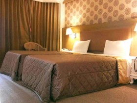 Her Home Spa Motel Daya