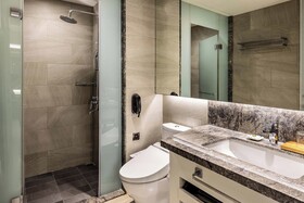 Hsin Hotel