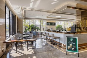 Hsin Hotel