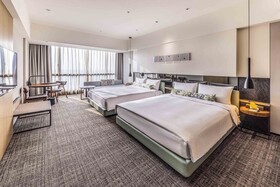 Hsin Hotel