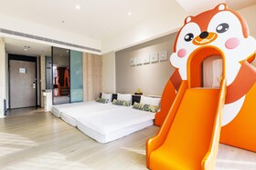 Hsin Hotel