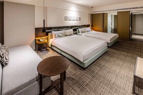 Hsin Hotel
