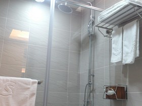 Shun Yi Business Hotel