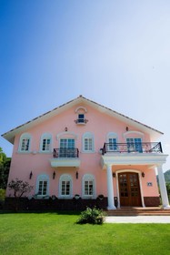 Belle Garden Yillan Villa
