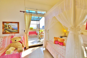 Happy Orange Homestay