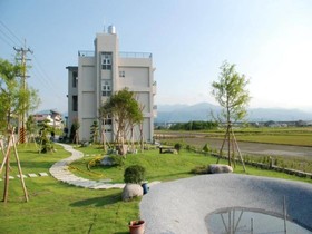 Rice Countryside Bed & Breakfast