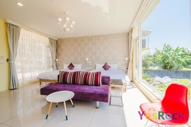 Tourist Home Bed And Breakfast