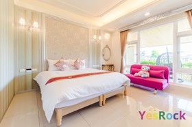 Tourist Home Bed And Breakfast