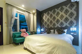 Tourist Home Bed And Breakfast